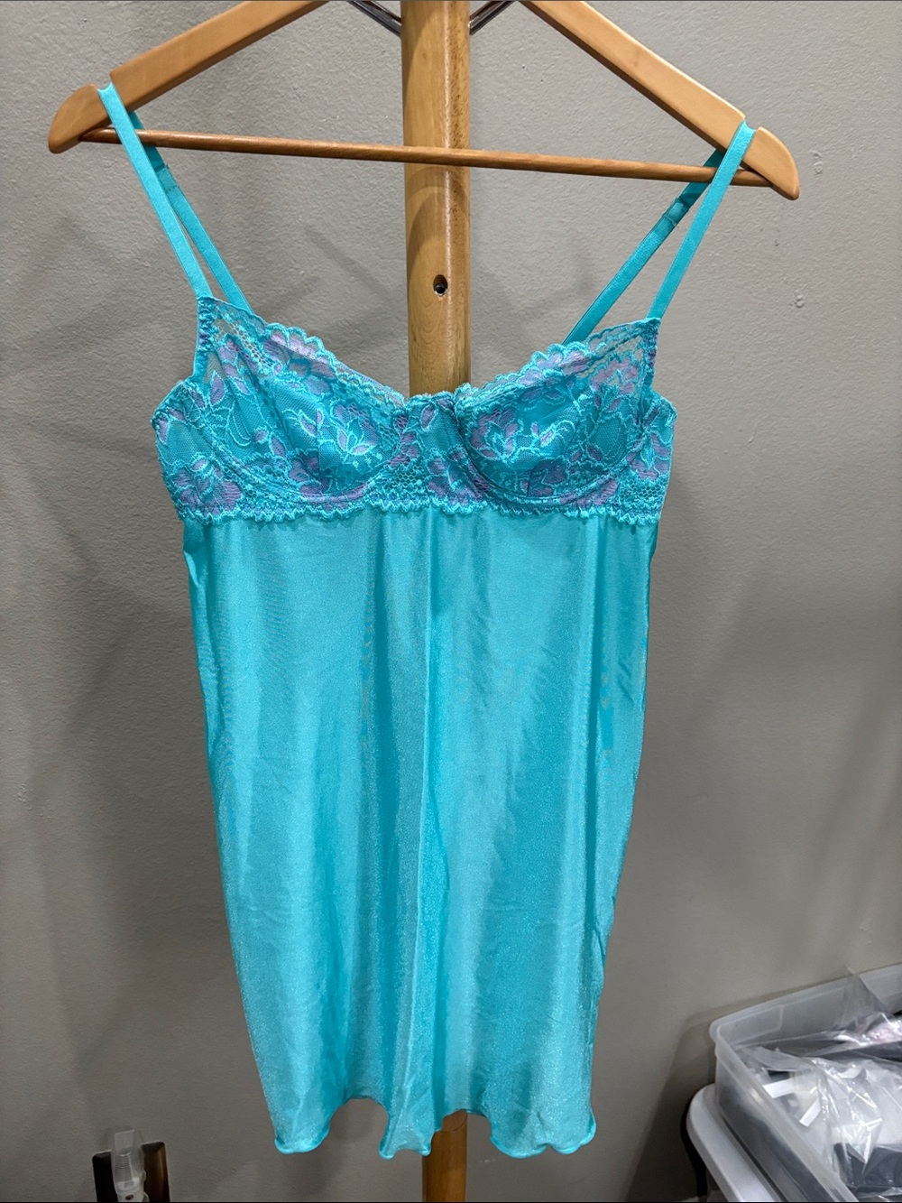 Ambrielle Turquoise Lace-Trim Satin Chemise/sleepwear